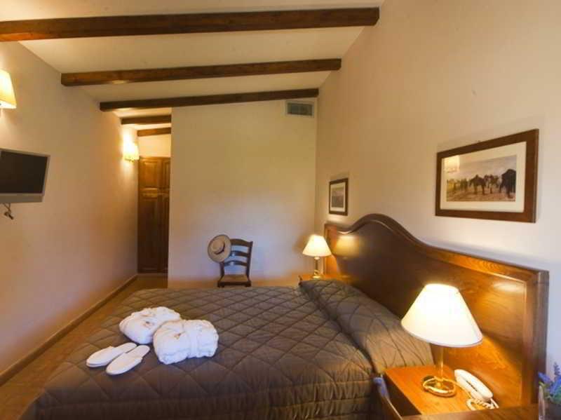 Hotel Tenuta Dell'Argento Resort Civitavecchia Ngoại thất bức ảnh