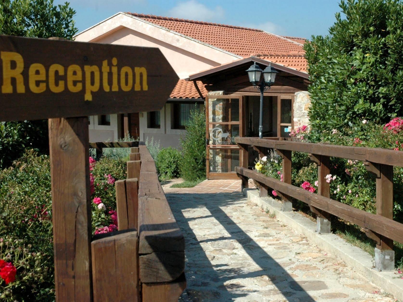 Hotel Tenuta Dell'Argento Resort Civitavecchia Ngoại thất bức ảnh